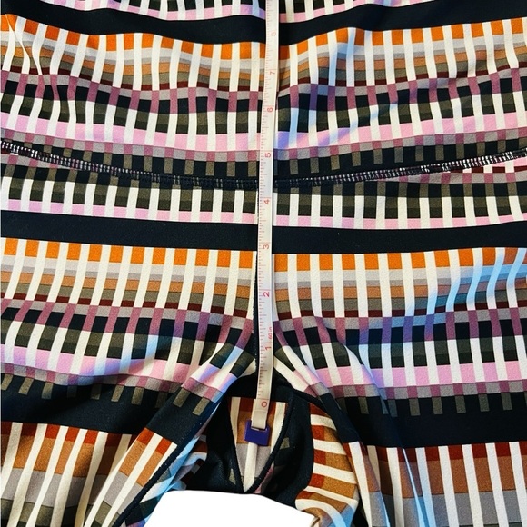 PRANA Women’s Colorful Abstract Geometric pattern Leggings Size Large - Picture 8 of 10